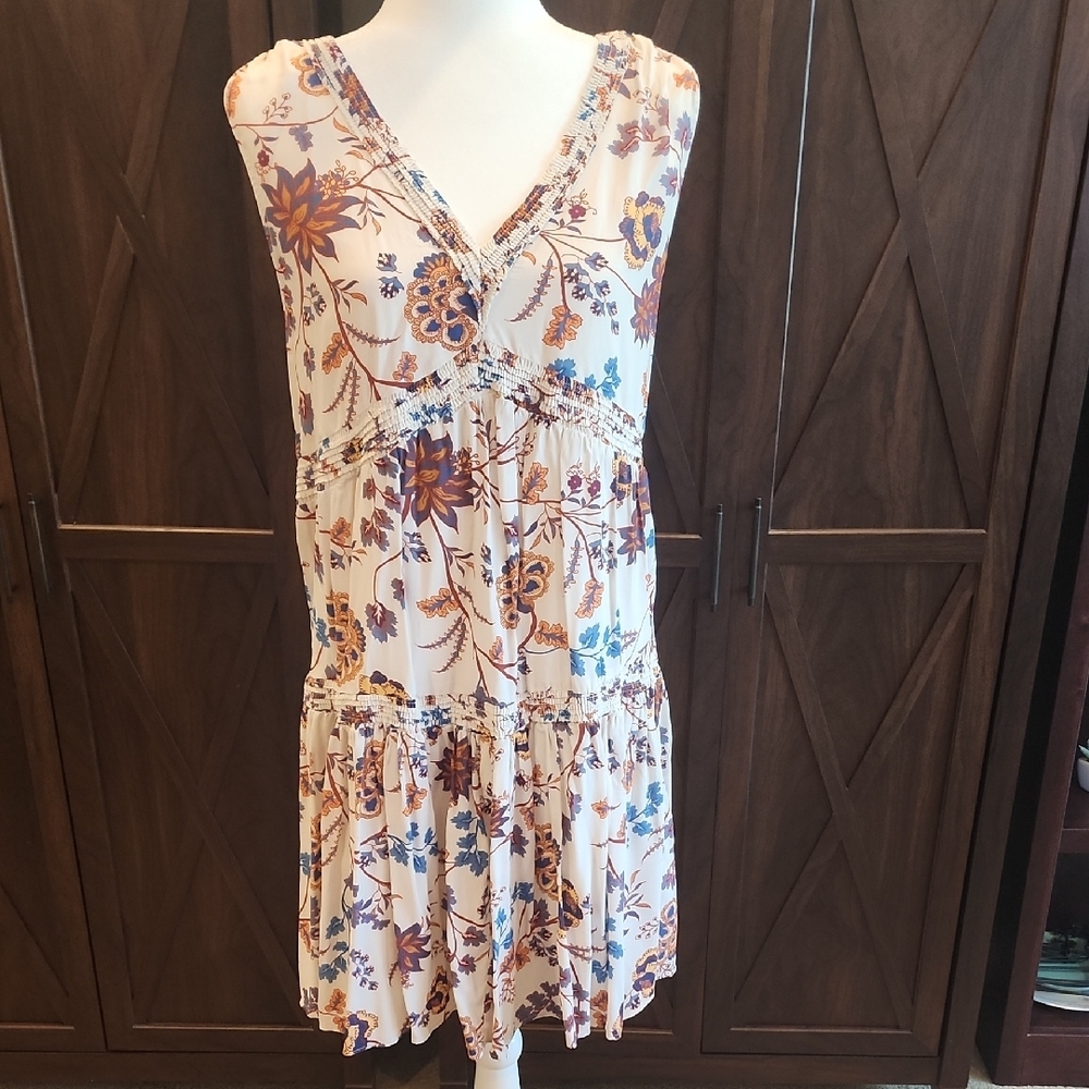 NWT Ella Moon Floral Sleeveless Dress